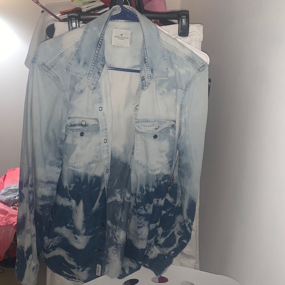 American Eagle Multi-Wash Denim Button Top